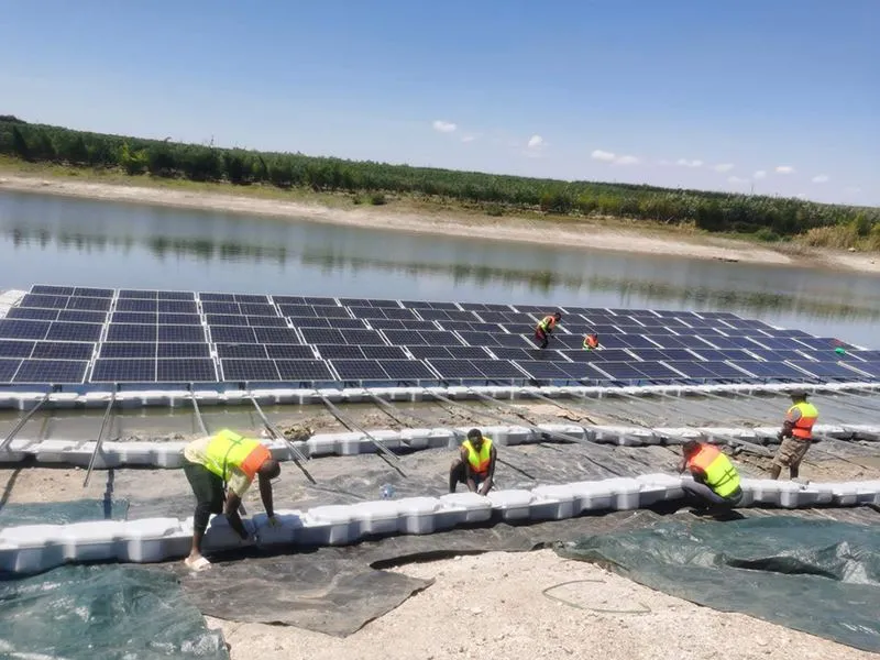Plavajoči projekt sončne energije